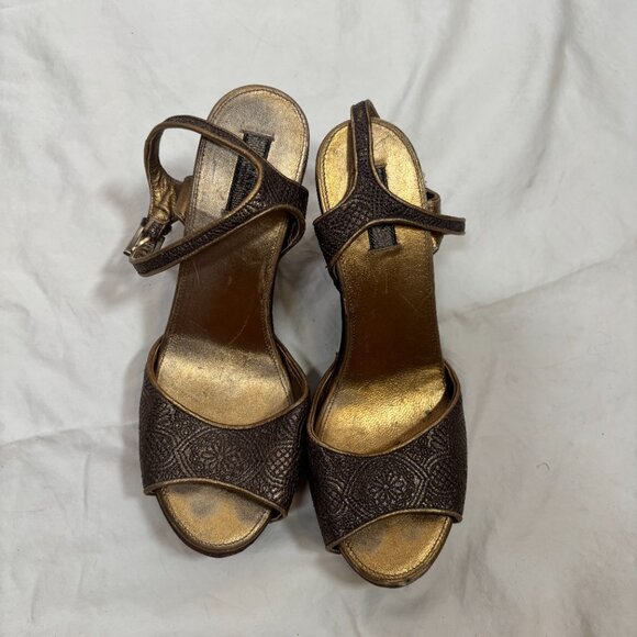 Prada 7 Women's Brown Gold Bronze Embossed Leather Flowers Wedge Heel Shoes - Picture 3 of 10